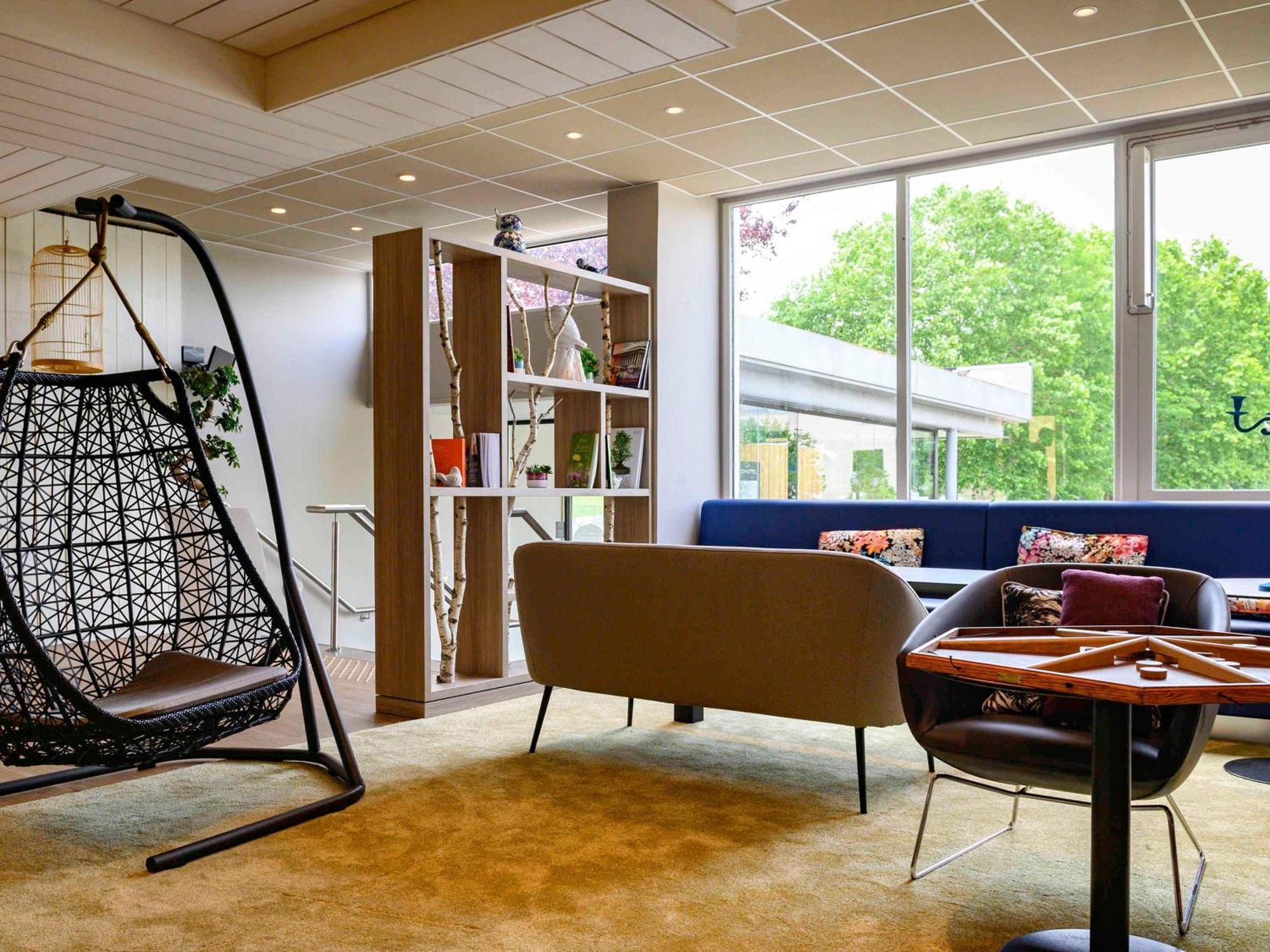 Novotel Paris Creteil Le Lac Екстериор снимка